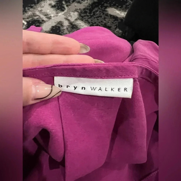 Bryn Walker | Pink Tencell Boho Peasant Top | Size M - Picture 4 of 10